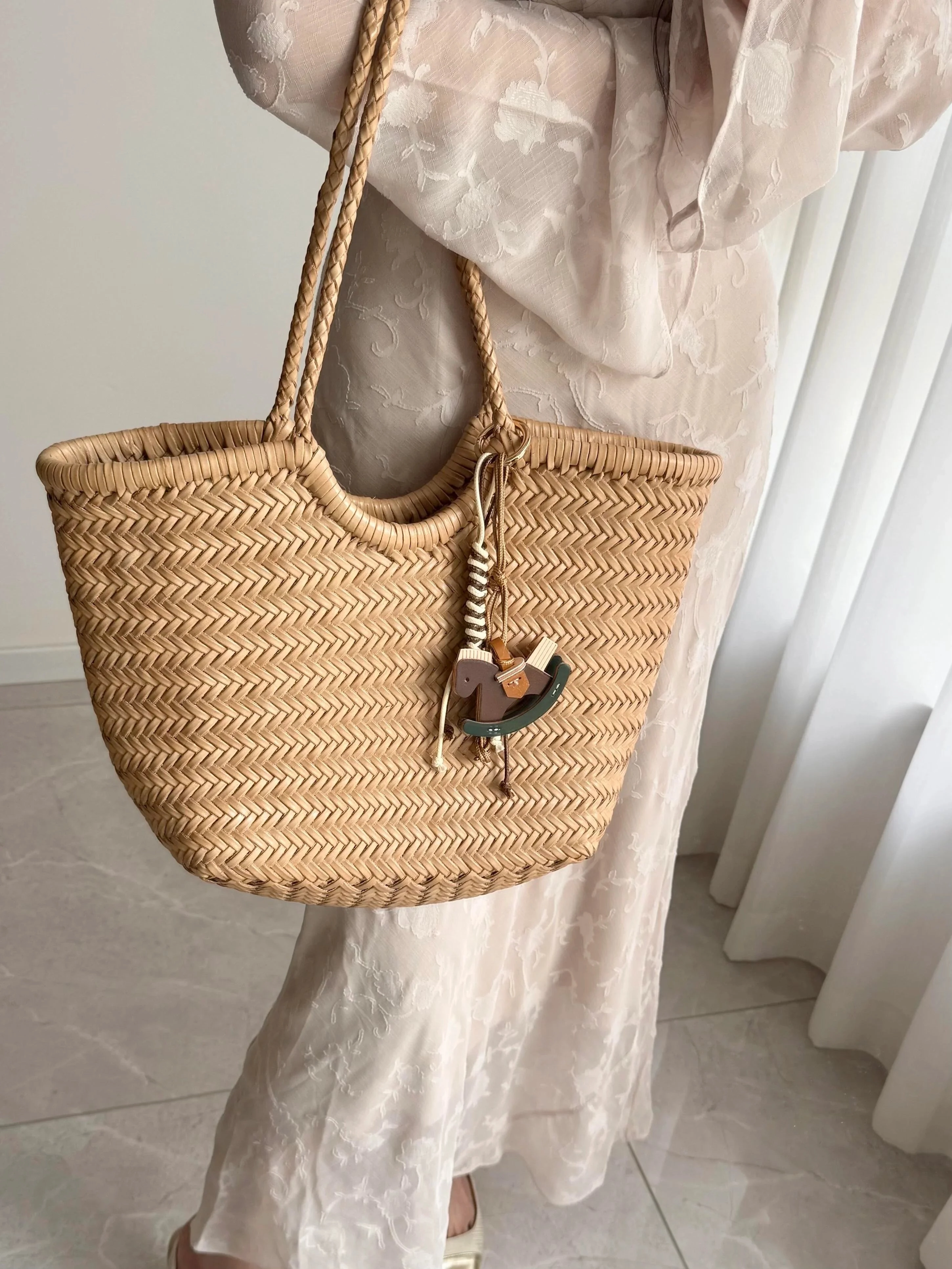 Urban Adventure Comfort Carry Gear Handmade Woven Leather Tote Bag, Full Grain Leather Hand Woven Triple Jump Bamboo Ladies HoBo Bag, Curve Opening Summer Holiday Basket Bag