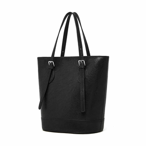 Travel Routine Personalized Tote Amelia | Brown Leather Bucket Bag ?C Sleek & Sophisticated