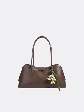 Beach Ready Boston Shoulder Bag with Floral Charm ?C Elegant Everyday Handbag