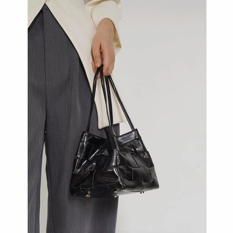 Women's Soft Luxurious Calfskin Leather Handwoven Bucket Shoulder Bag, Crossbody Bag Modern Design