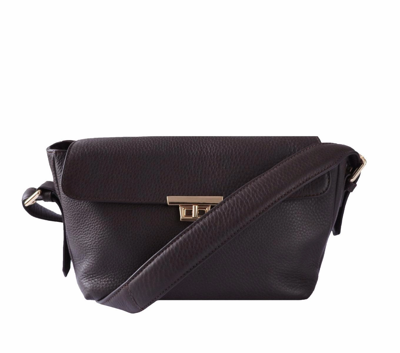 VERA HANDBAG Daily Sophistication