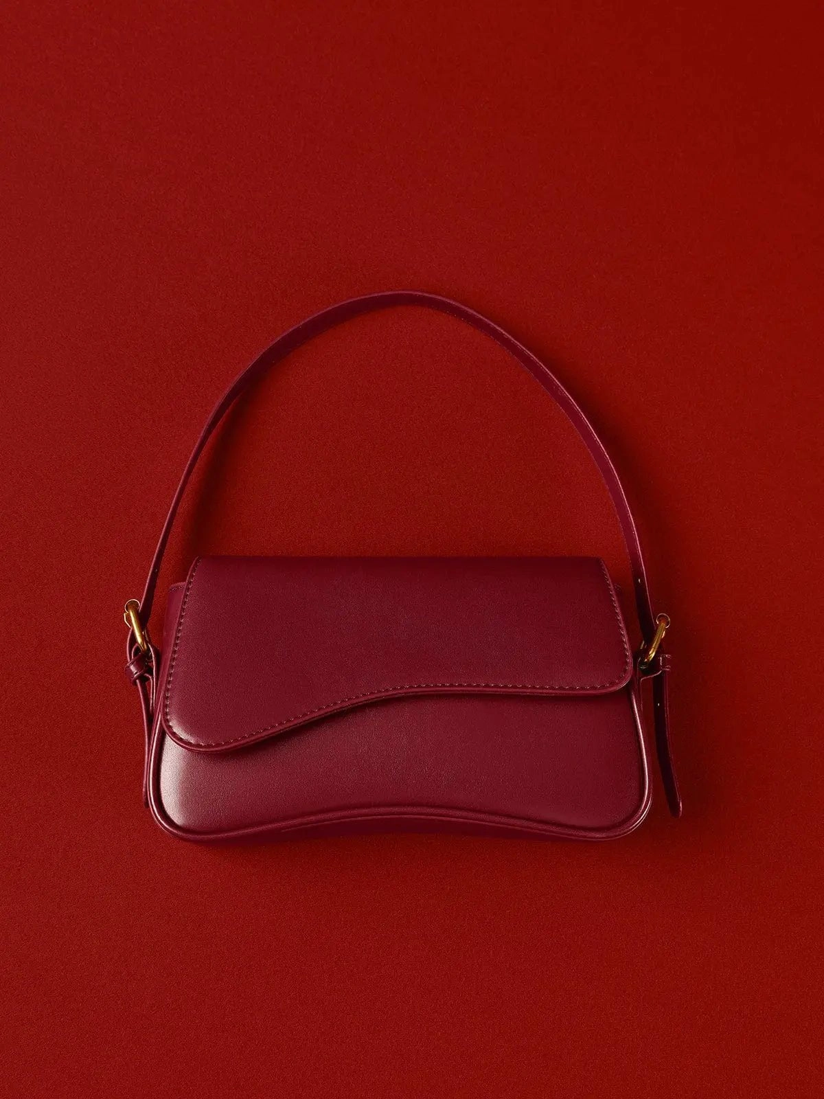travel mode Chloe | Minimalist Red Leather Shoulder Bag ?C Sleek & Chic