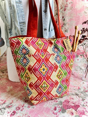 Naya Bon Bucket, Project Bag Minimal Design