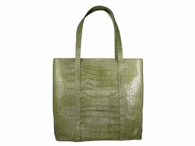 Classic Mamie | OLIVE Weekend Travel Shopping Purpose