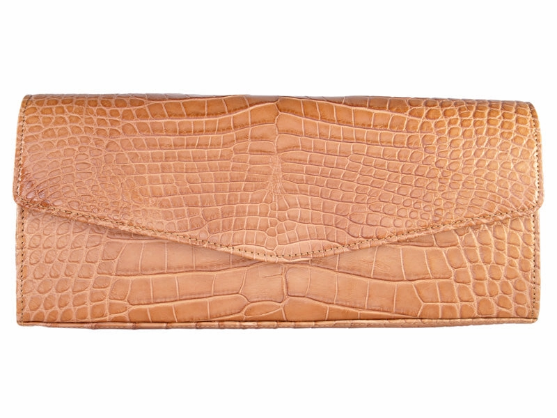 Classic Shirley | ALMOND Smart Comfort Stylish Journey