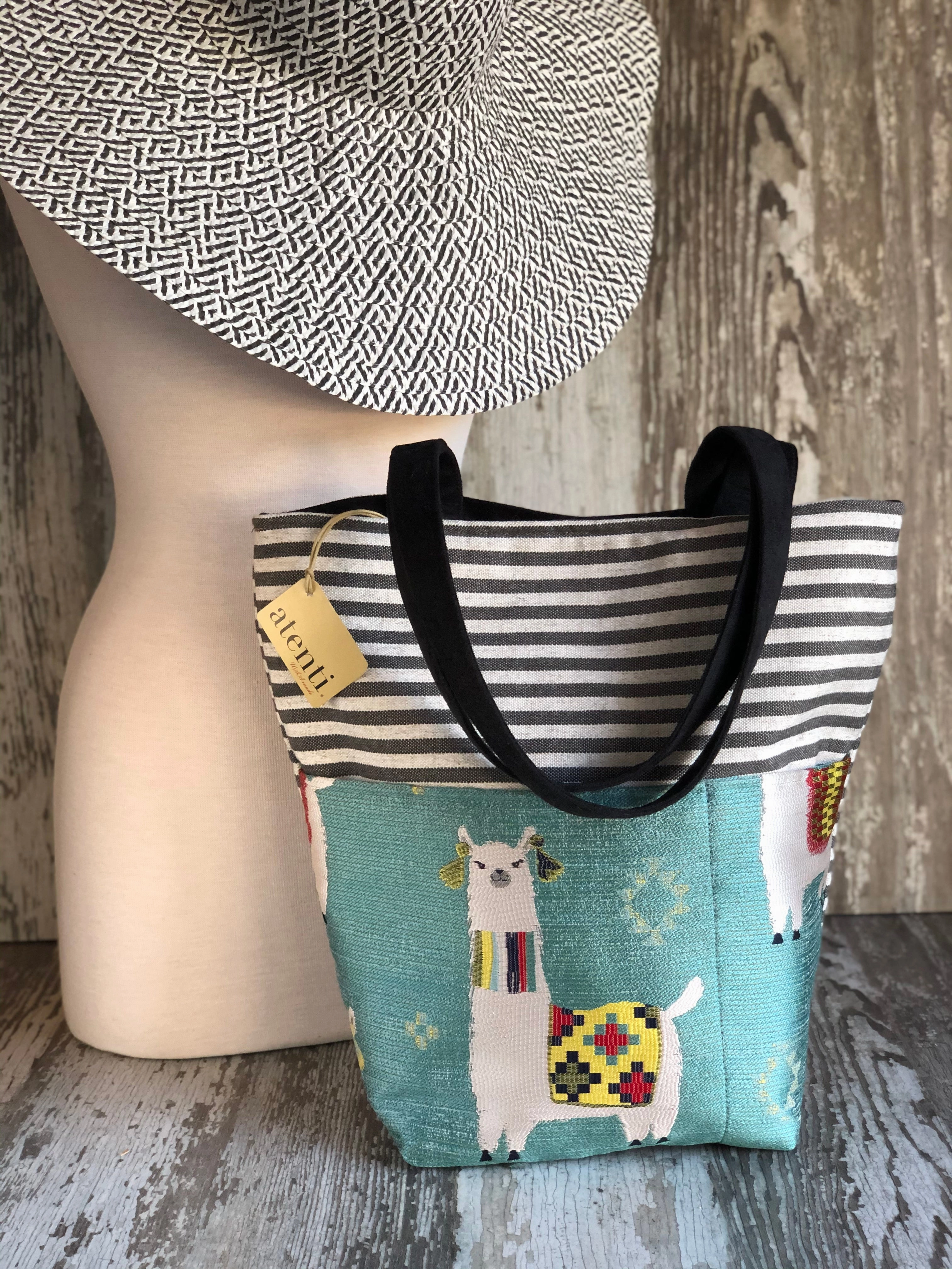 Mamallama Turquoise Bon Bucket Large Capacity Travel Companion