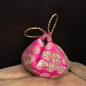 Sibylla Delphica Silk Brocade Sari Clutch Bag in Pink Comfort Grip Daily Commute