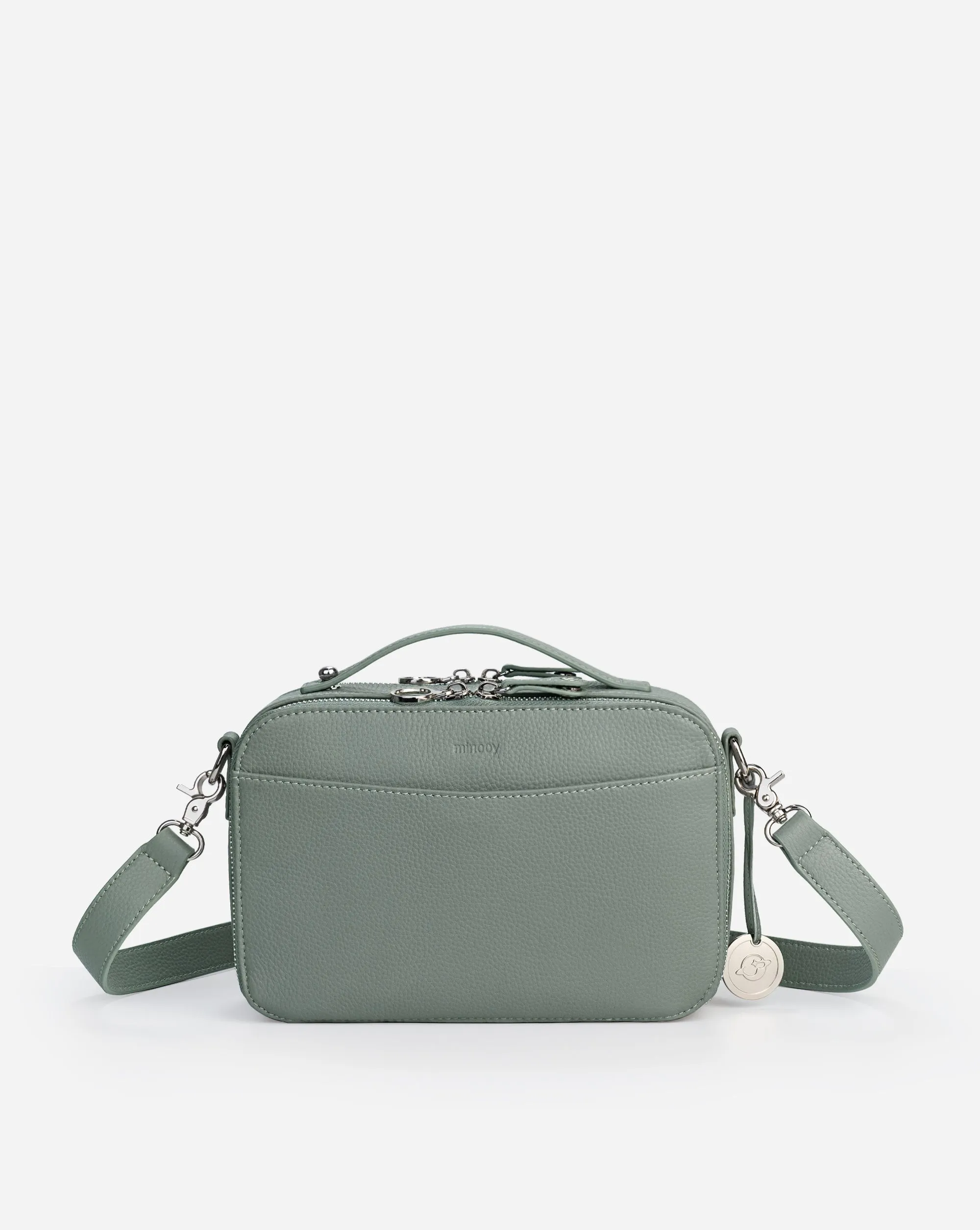 Perfect for anyone who values simplicity and functionality Durable materials ensure the bag can handle your daily routine Clio Crossbody Bag 1.5L
