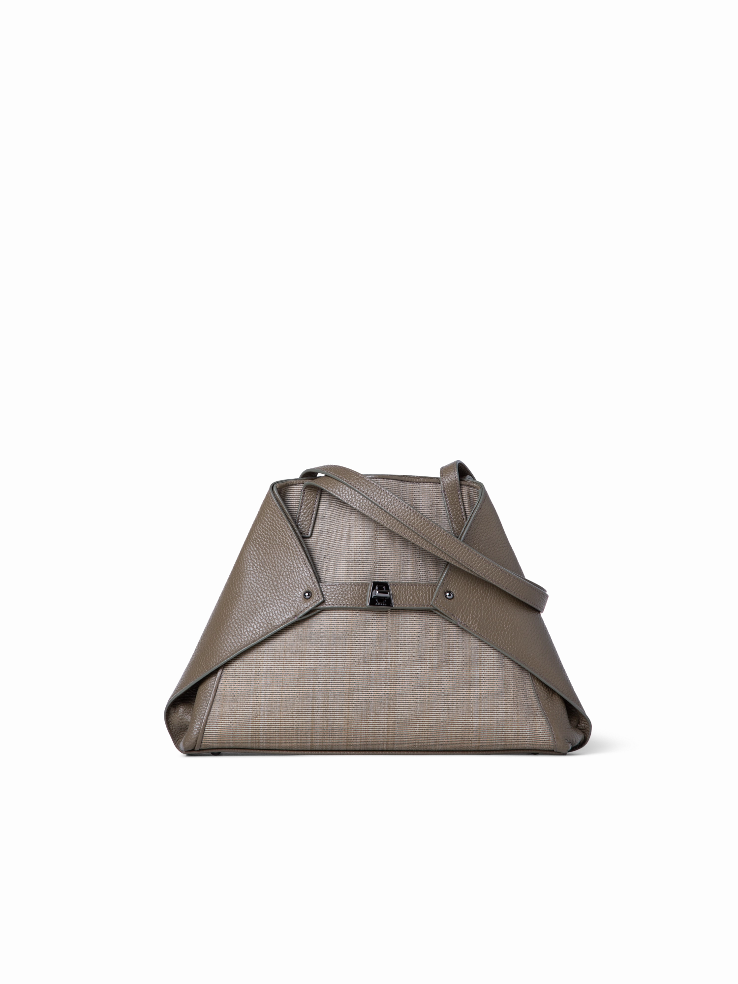 Weekend Style Refined Simplicity Ai Small Shoulder Tote