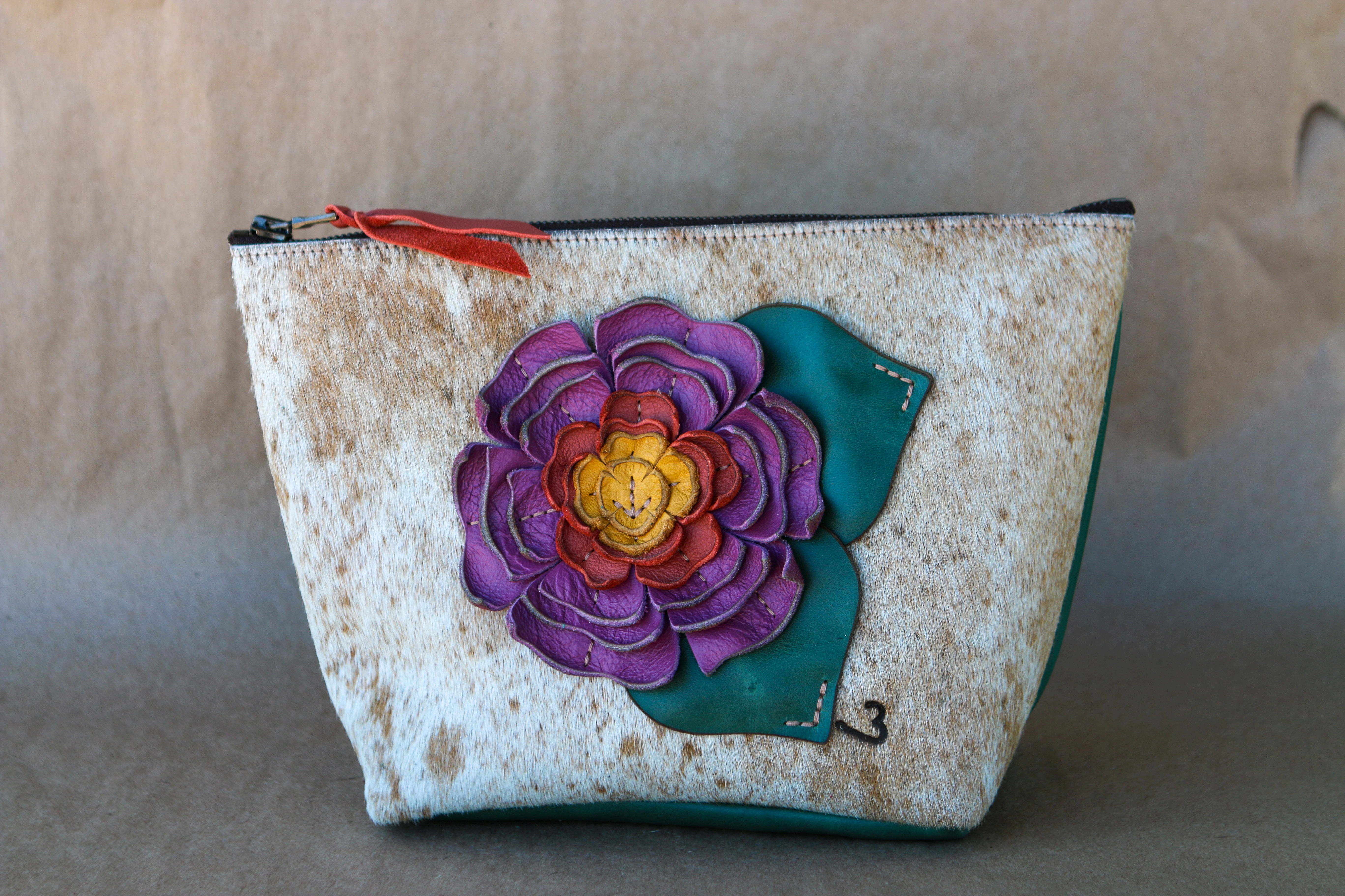 Cowhide Makeup Bag Fashion Accessory Soft Touch