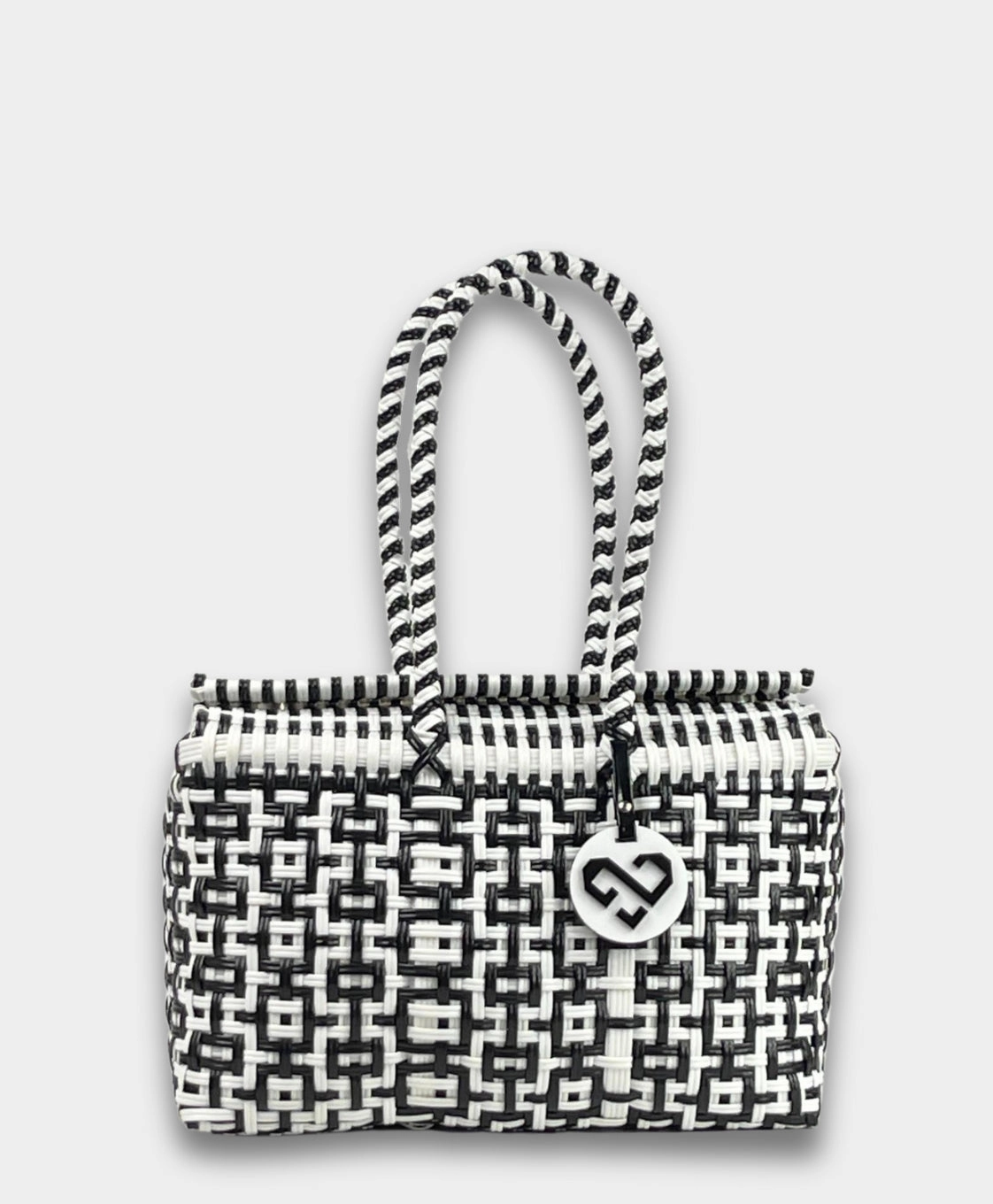 Trendy handbag for events Trendy Edge Maria Victoria | Gelato WB Basket | Upcycled, Handwoven