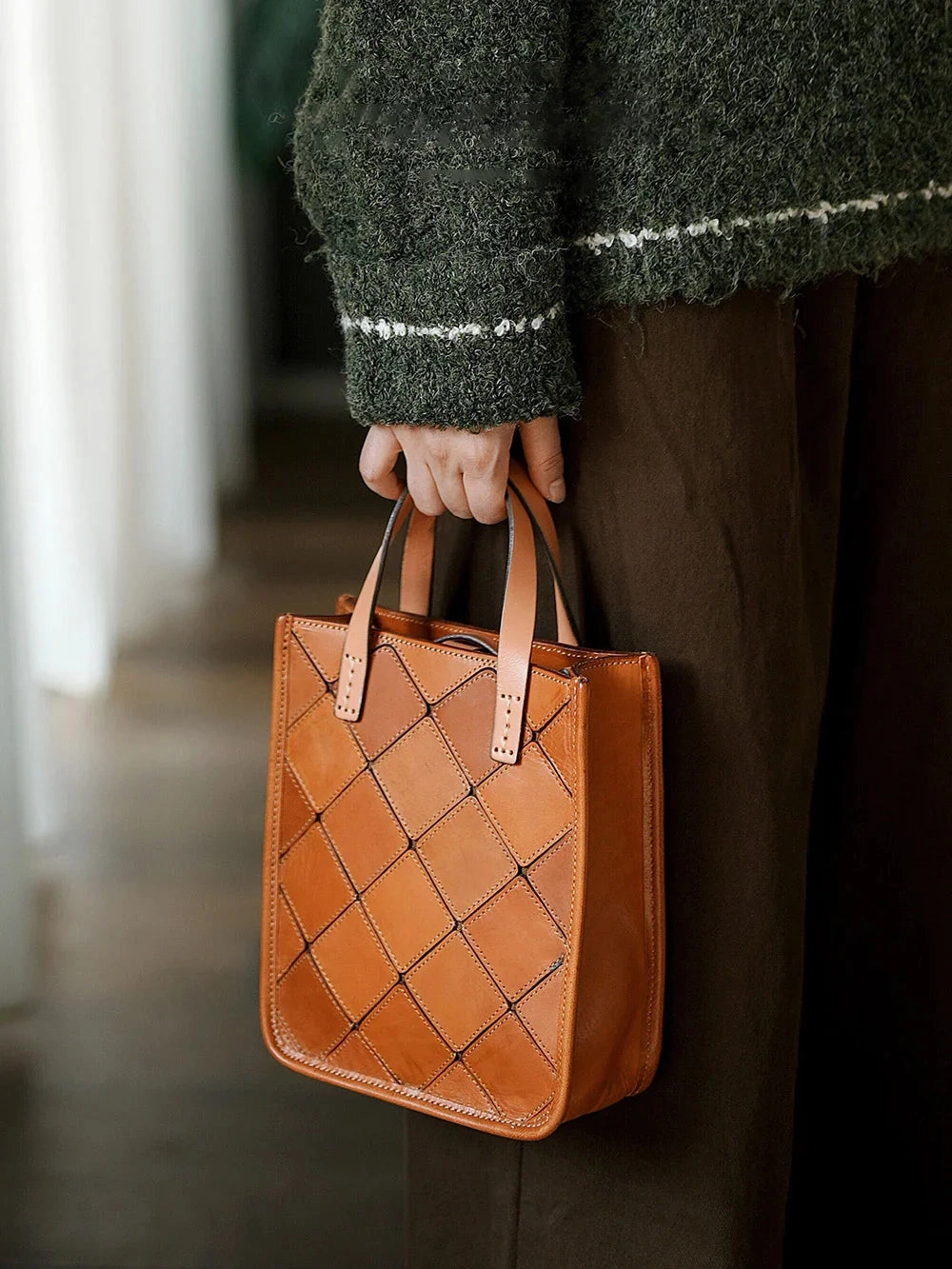 Handcrafted Italy Cowhide Leather Handbag, Leather Shoulder Bag, Leather Crossbody Bag, Christmas Gift Minimal Functionality Travel Companion