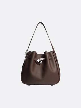Elegant Bucket Shoulder Bag with Vintage Clasp Polished Appeal Fashion Essential