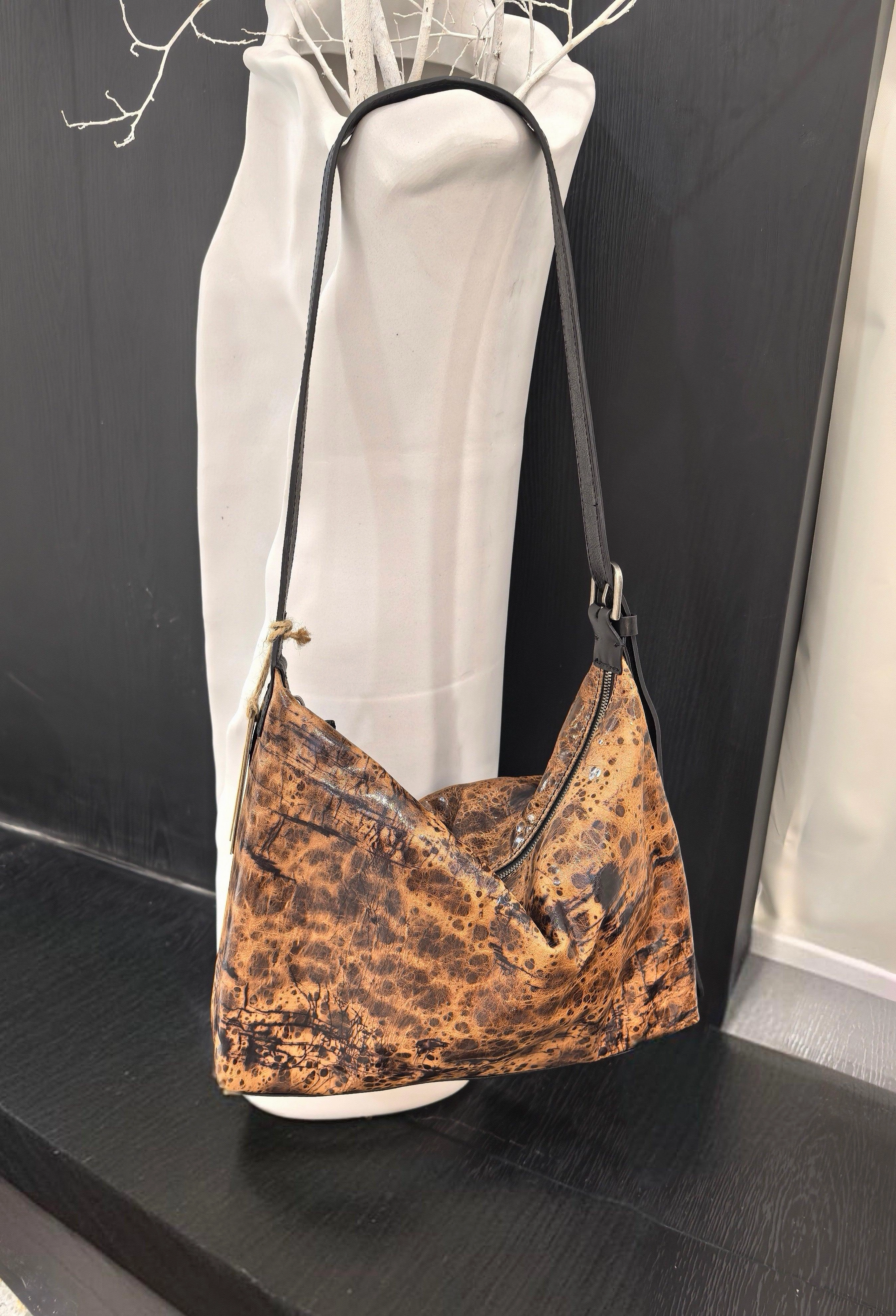 Handcrafted Luxurious Italian Full Grain Leather Hobo Bag Trio Vibrant Practical Choice Lightweight Design