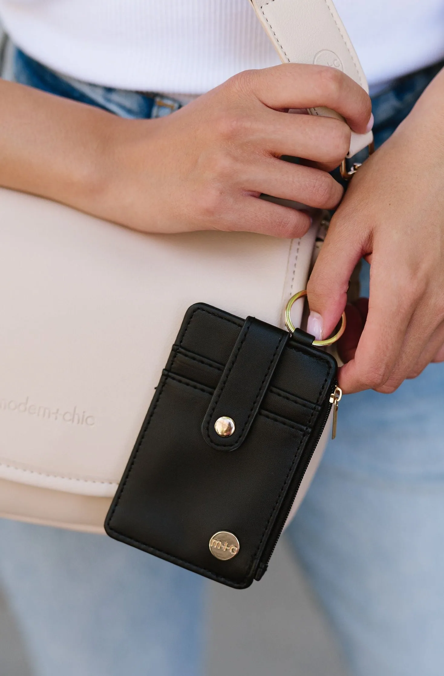 Ava Keychain Wallet Trend Ready