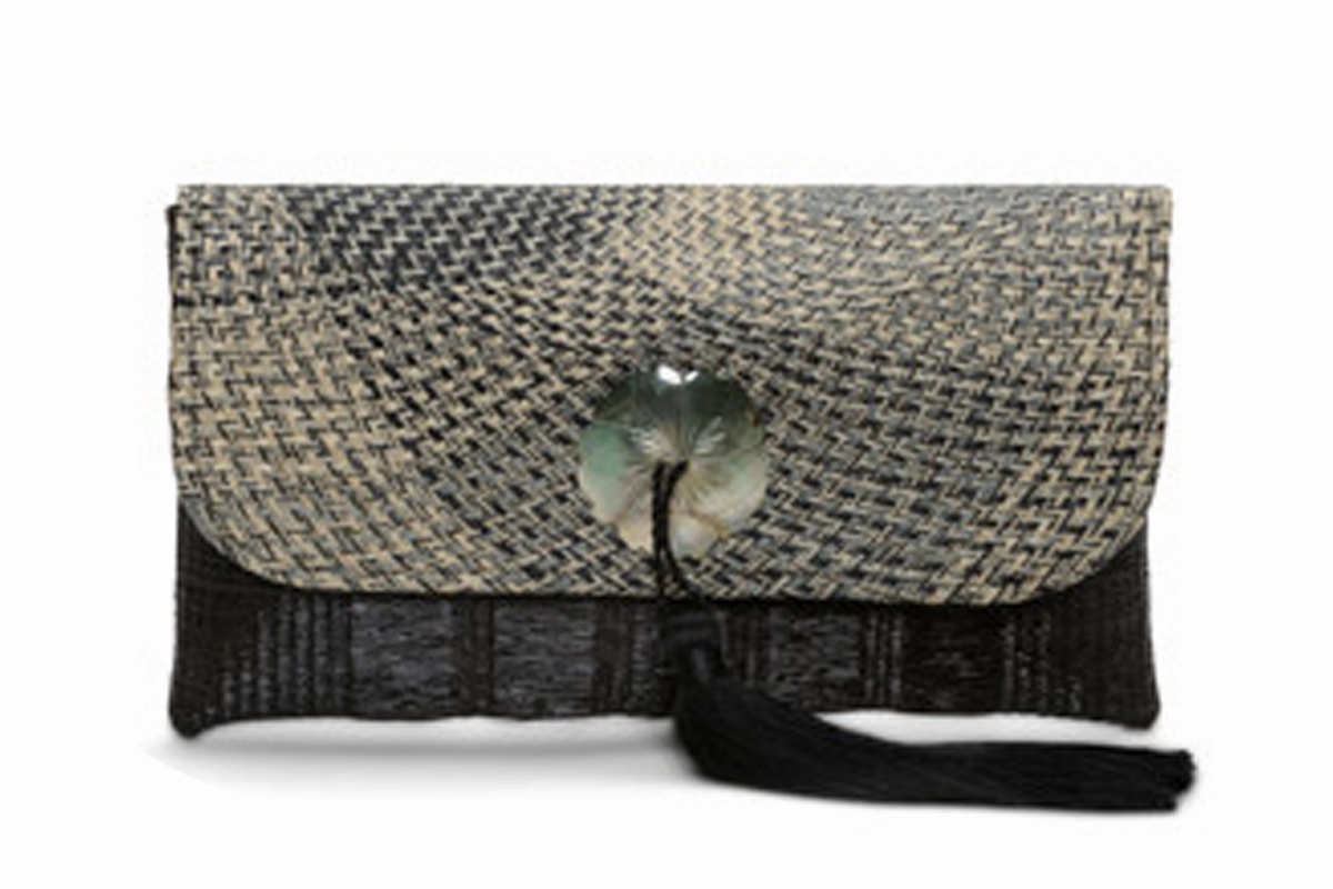 Rose Elegant Look Bold Color