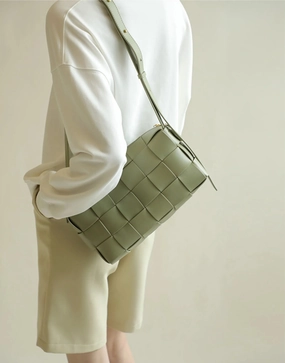 Modern Functionality Women??s Woven Leather Boston Bag, Designer Real Genuine Leather Shoulder & Crossbody Handbag