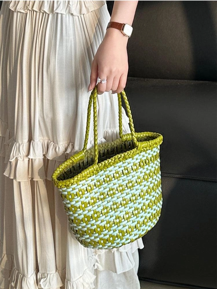 Handwoven Cowhide Leather Bucket Bag, Vintage Two-tone Woven Cowhide Handbag, French-Style Basket Bag, Handmade Shoulder Bag for Women Urban Essential Sustainable Material