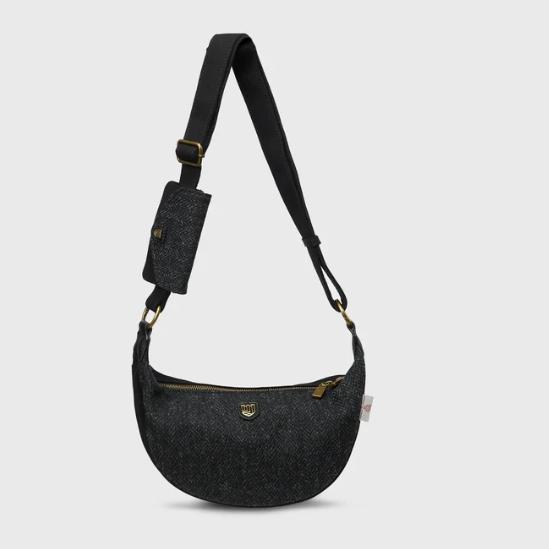 Islander? The Luna Bag Essential Item Durable Finish