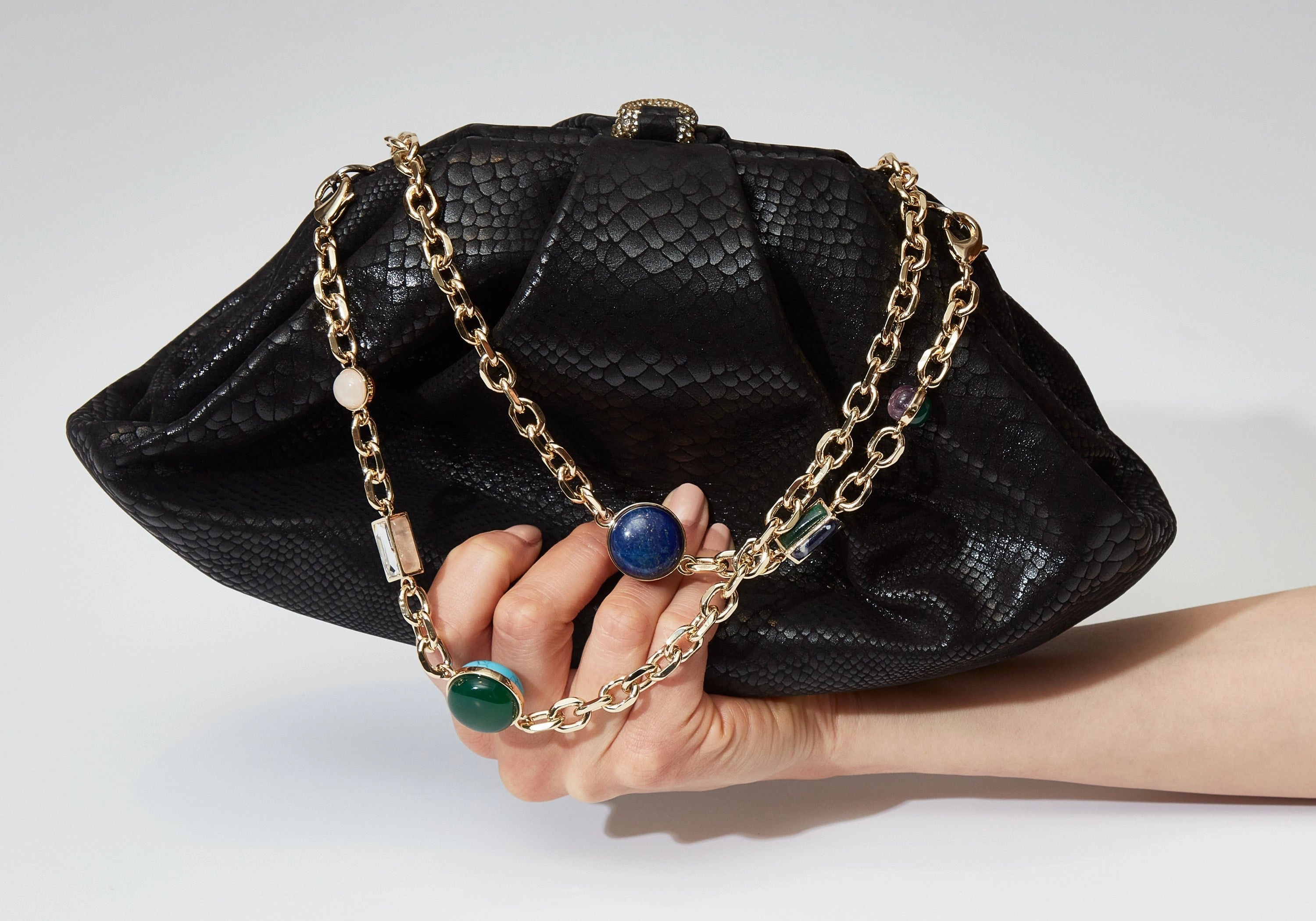 Grande Gemma Embossed Modern Utility