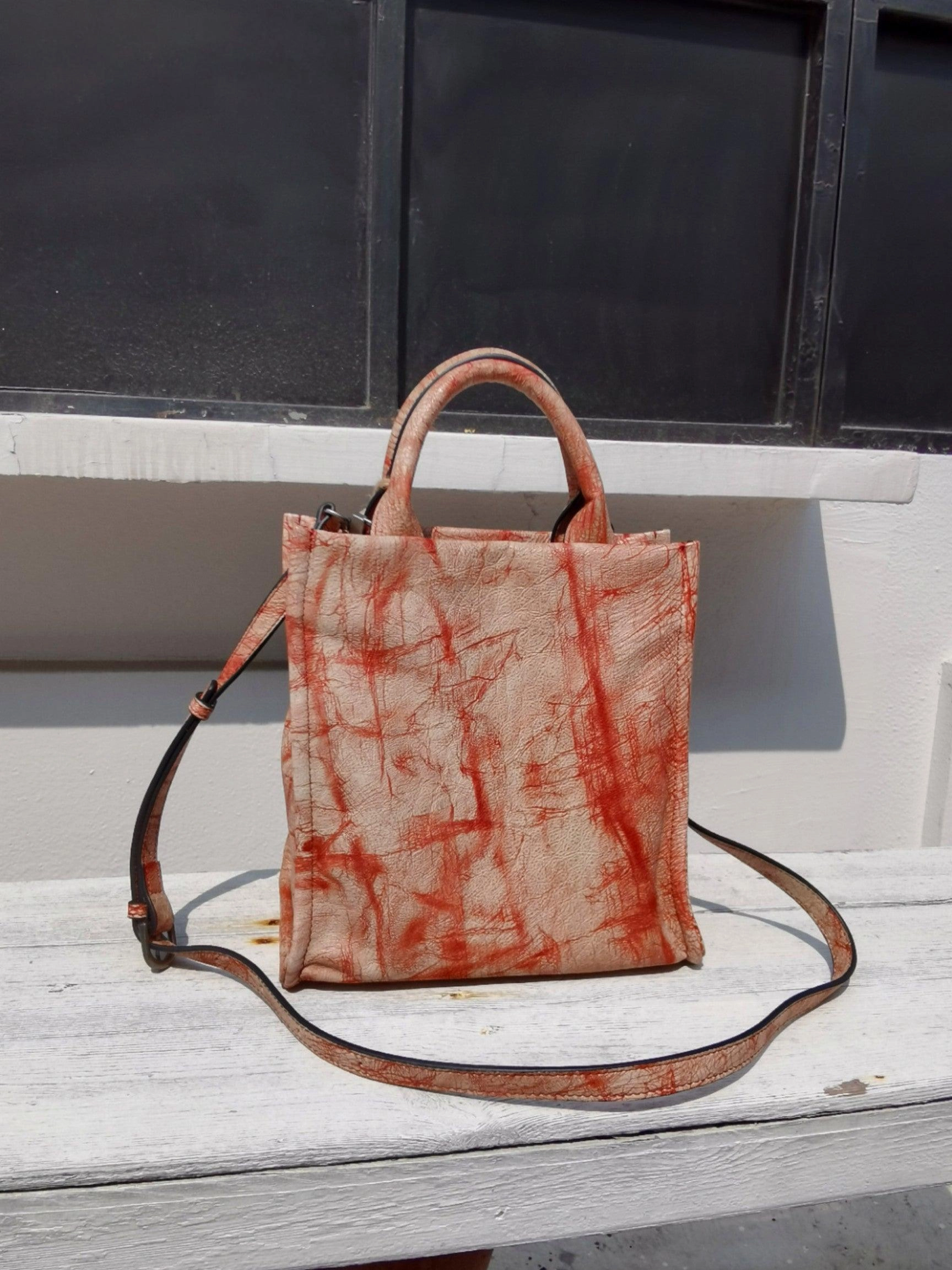 Lightweight Functionality Handcrafted Luxurious Italian Full Grain Leather Shoulder Bag Collection