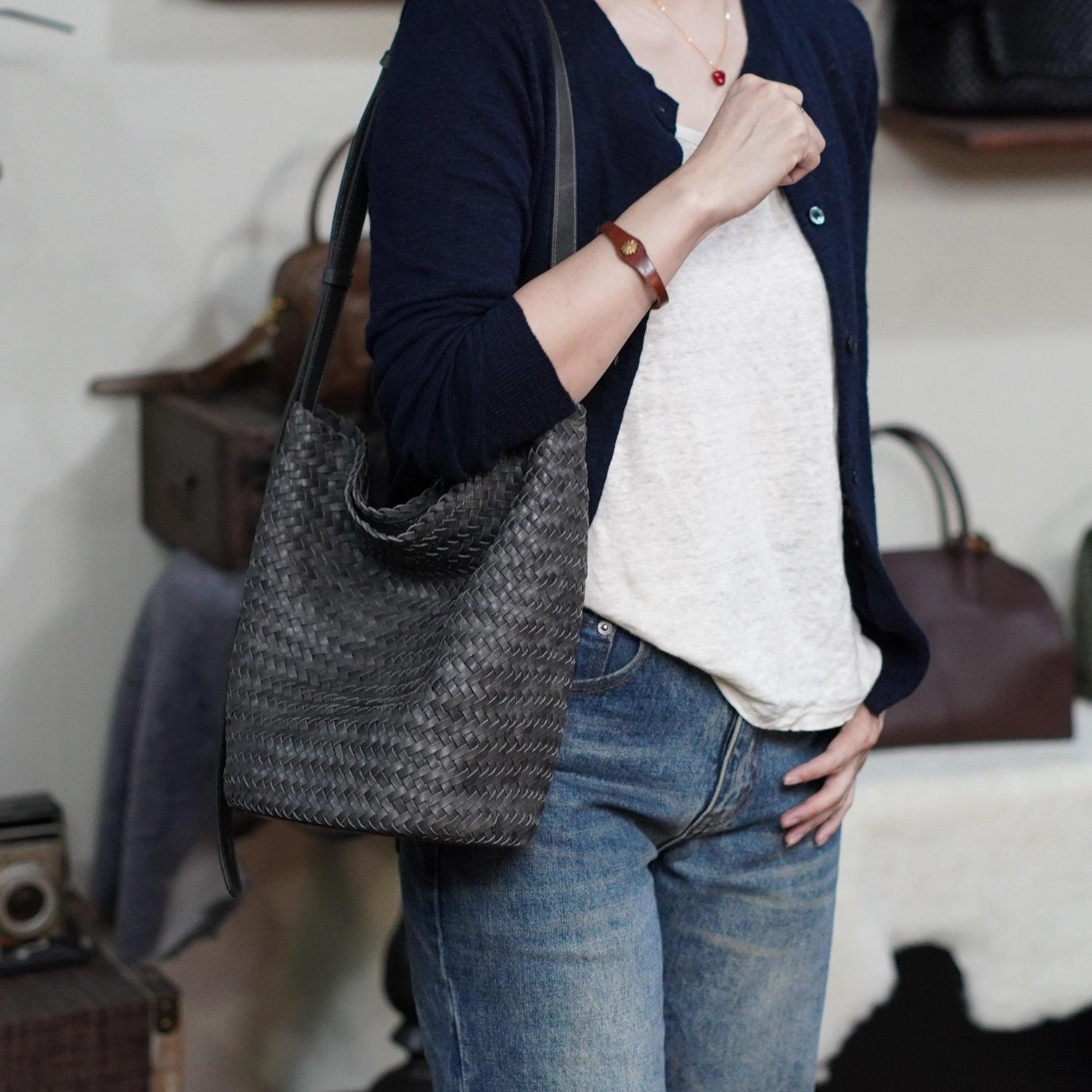 Handwoven Full-Grain Leather Bucket Bag | Stylish Shoulder Bag for Women | Leather Beach Bag Modern Adventure Practical Functionality