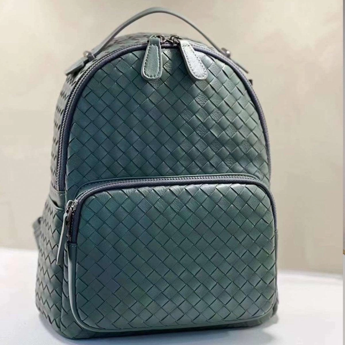 Italy Lambskin Leather Small Backpack, Hand Woven Leather Backpack, Designer Bag, Leather Quilted Elegant Shoulder Bag, Classic Backpack Simple Journey Fashion Practicality