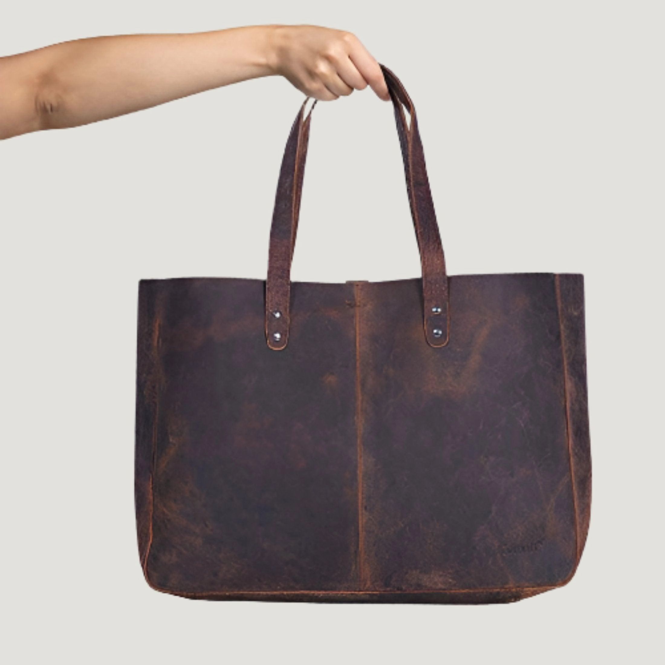 Comfort Grip Modern Travel Leather Shoulder Tote Bag for Women ?C Multipurpose Satchel, Travel Purse, Shopping Handbag, and Messenger Bag (Distressed Tan)