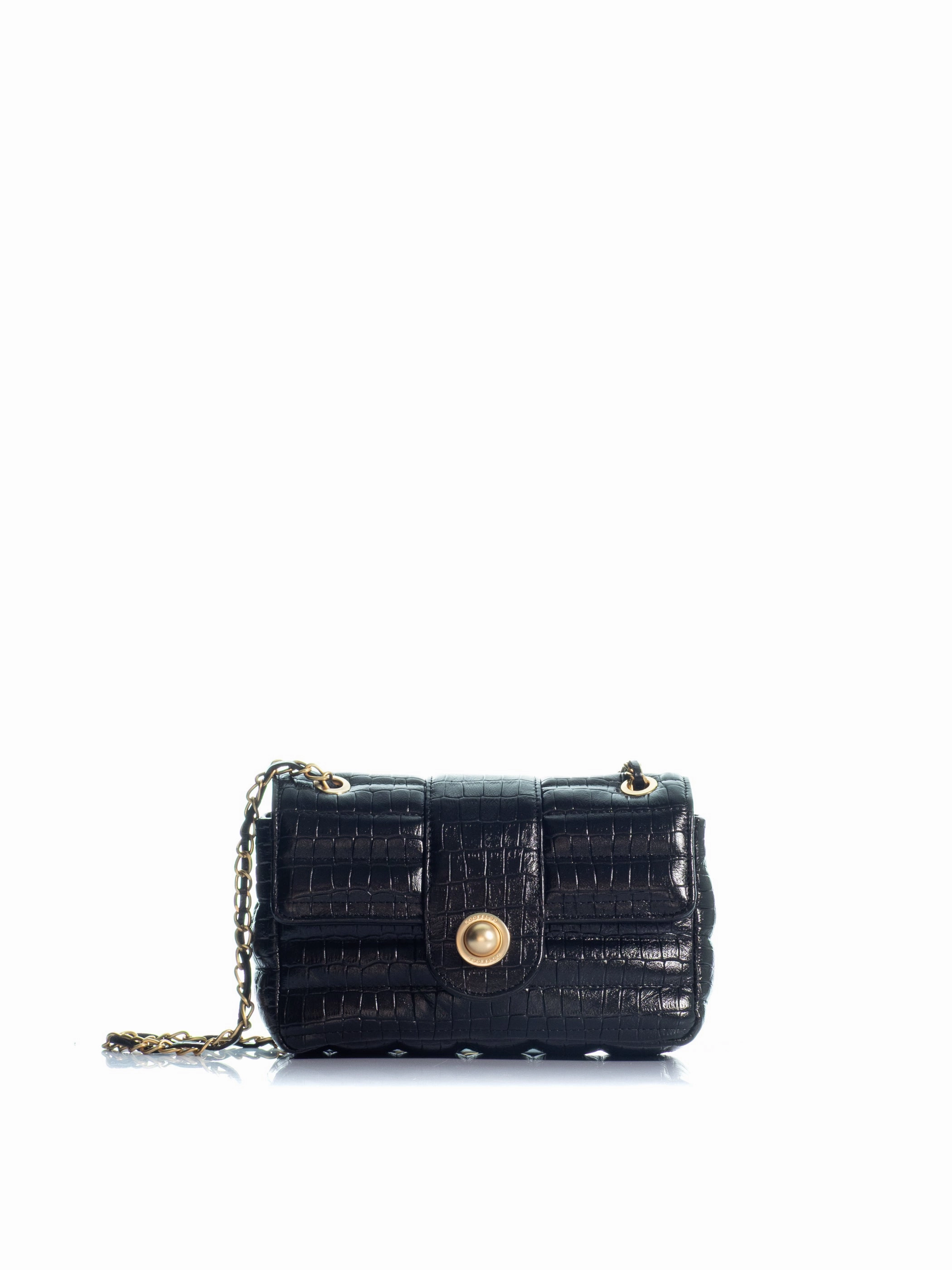 Trendy Lifestyle Outfit An ideal bag for anyone with a busy and active lifestyle The Melody