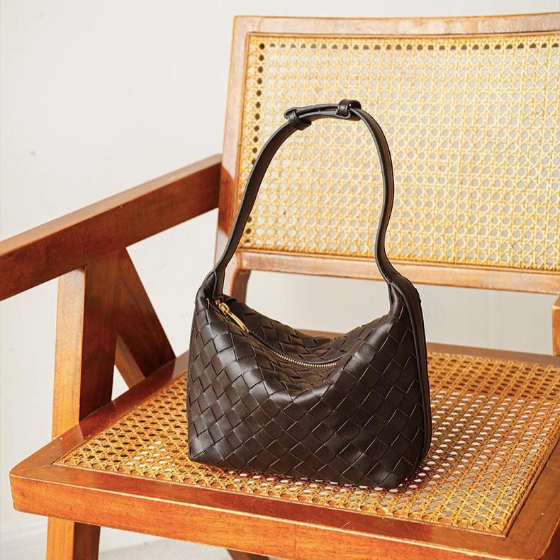 Stylish Journey Elegant Genuine Lambskin Quilted Woven Handbag, Soft Leather Lunchbox-Style Shoulder Bag for Women