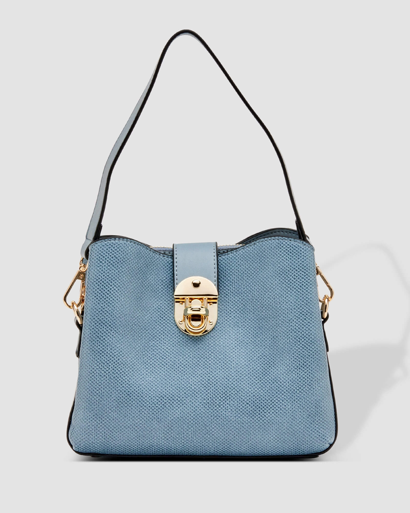 Holiday look LOUENHIDE Cila Crossbody Bag