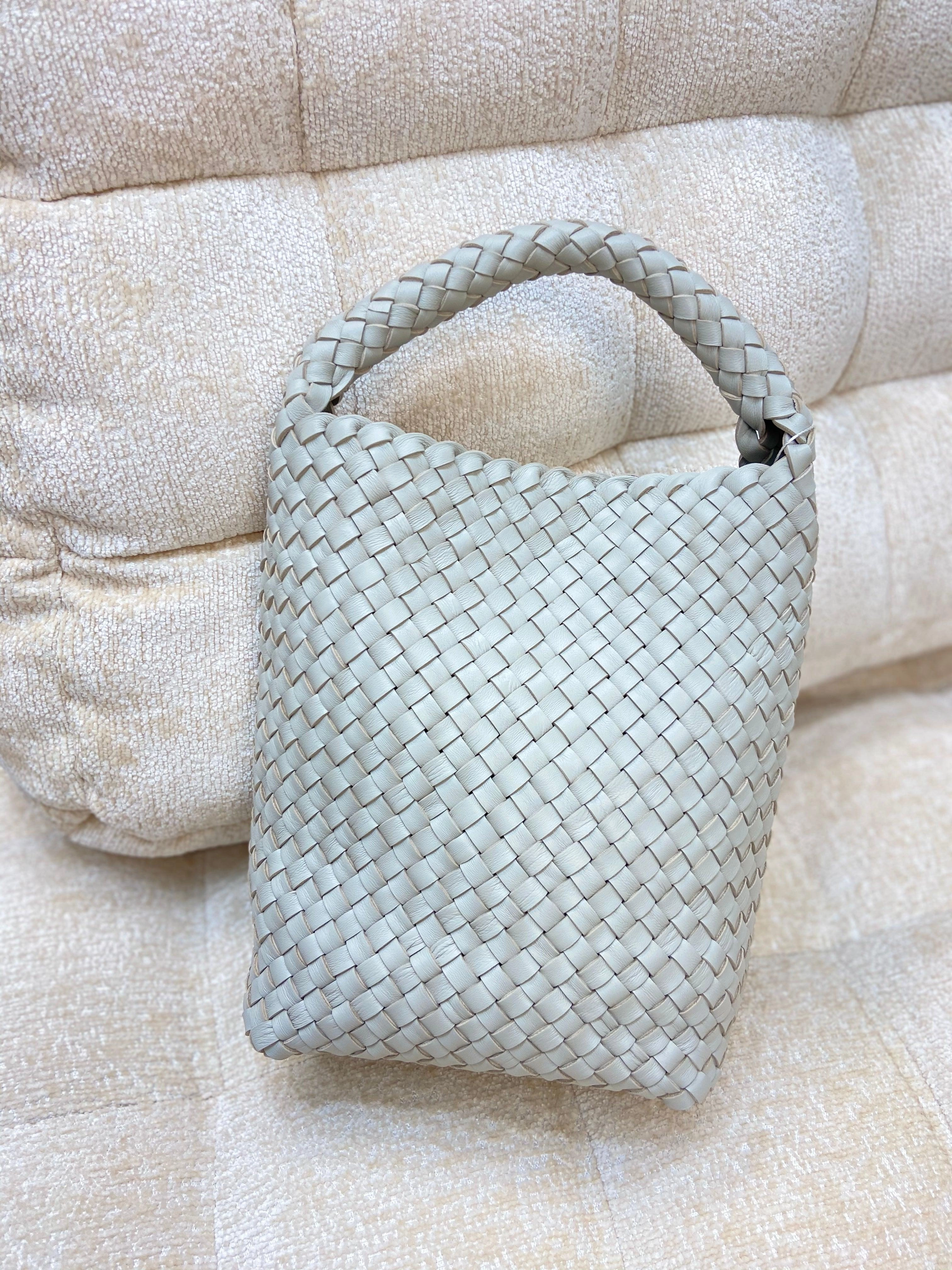 Luxury Handwoven Lambskin Leather Shoulder Bucket Bag | Double-Knotted Handcrafted Crossbody Bag Fashion Simplicity Practical Utility