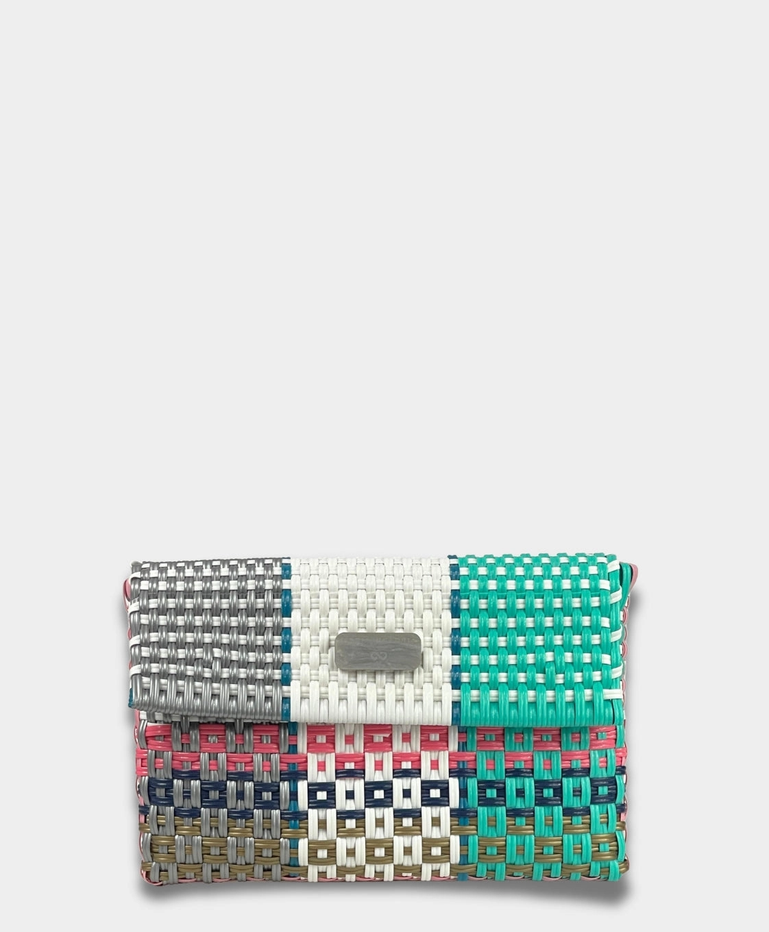 Maria Victoria | Florencia DI | Upcycled, Handwoven, Clutch Fashion Vision