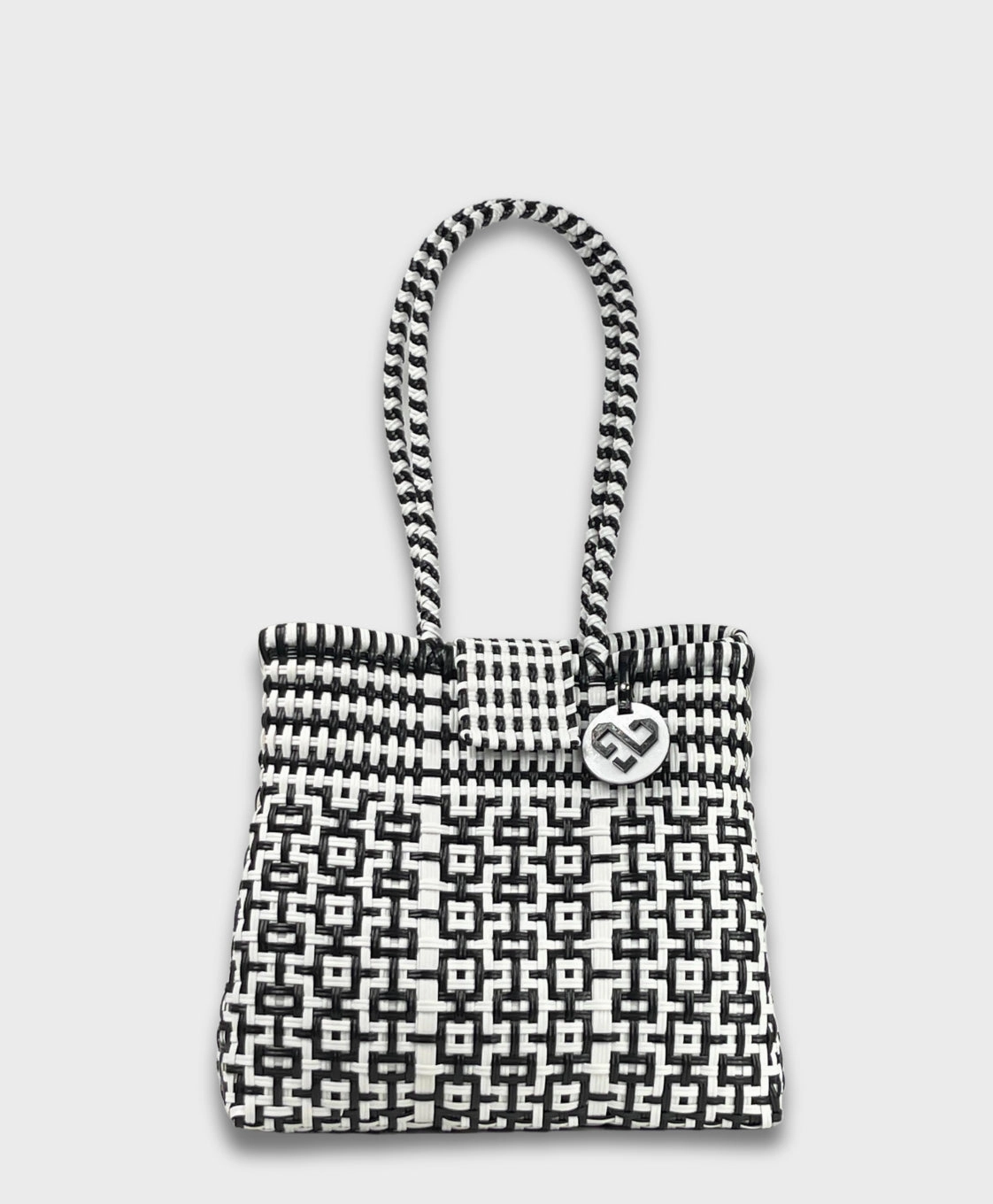 Maria Victoria | Gelato WB TC | Upcycled, Handwoven, Shoulder Bag Contemporary Feature