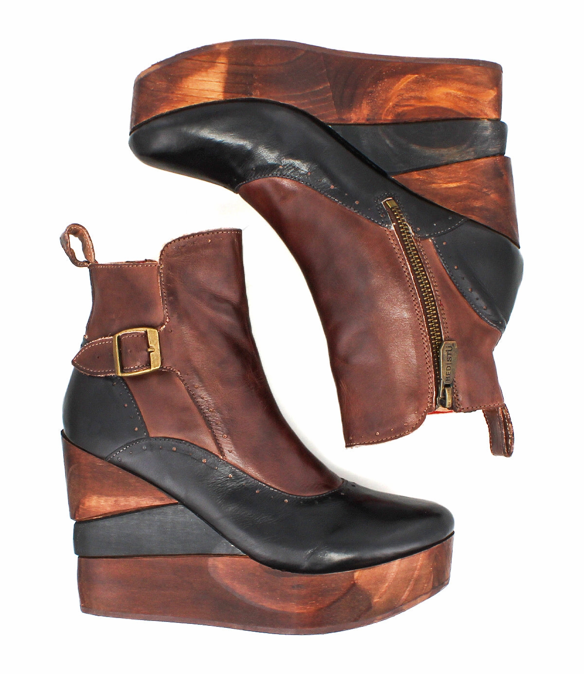 Messenger Stylish Harmonious Sustainable Craft Refined Feature