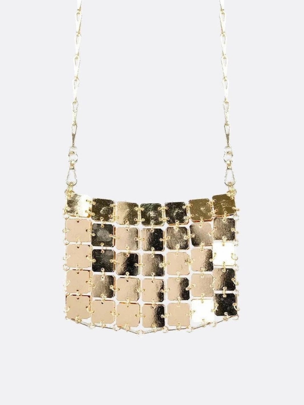 Mini chain-link bag with square metallic plates Casual Functionality