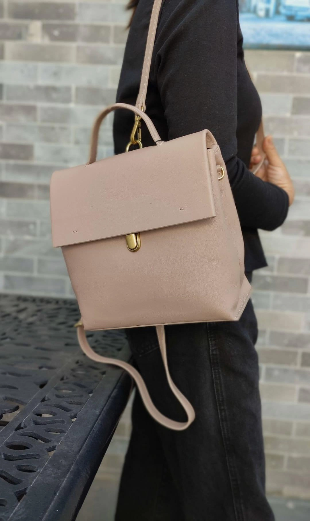 Versatile Organizer Work Necessity Versatile Leather Backpack Women, Shoulder Bag 3 in 1, Convertible Backpack, Handcrafted Shoulder Bag, College Crossbody, Leather Rucksack