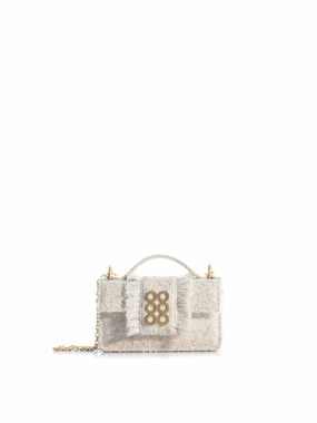 Minimal Feature The Basset Petite