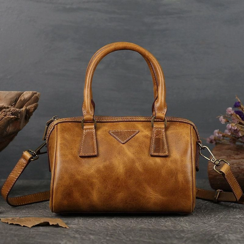 Leather Boston Bag, 3 Colours Leather Handbag, Handmade Leather Bag, Woman's Brown, Black Leather Bag, Small Floto Bag, Crossbody Bag Outdoor Comfort