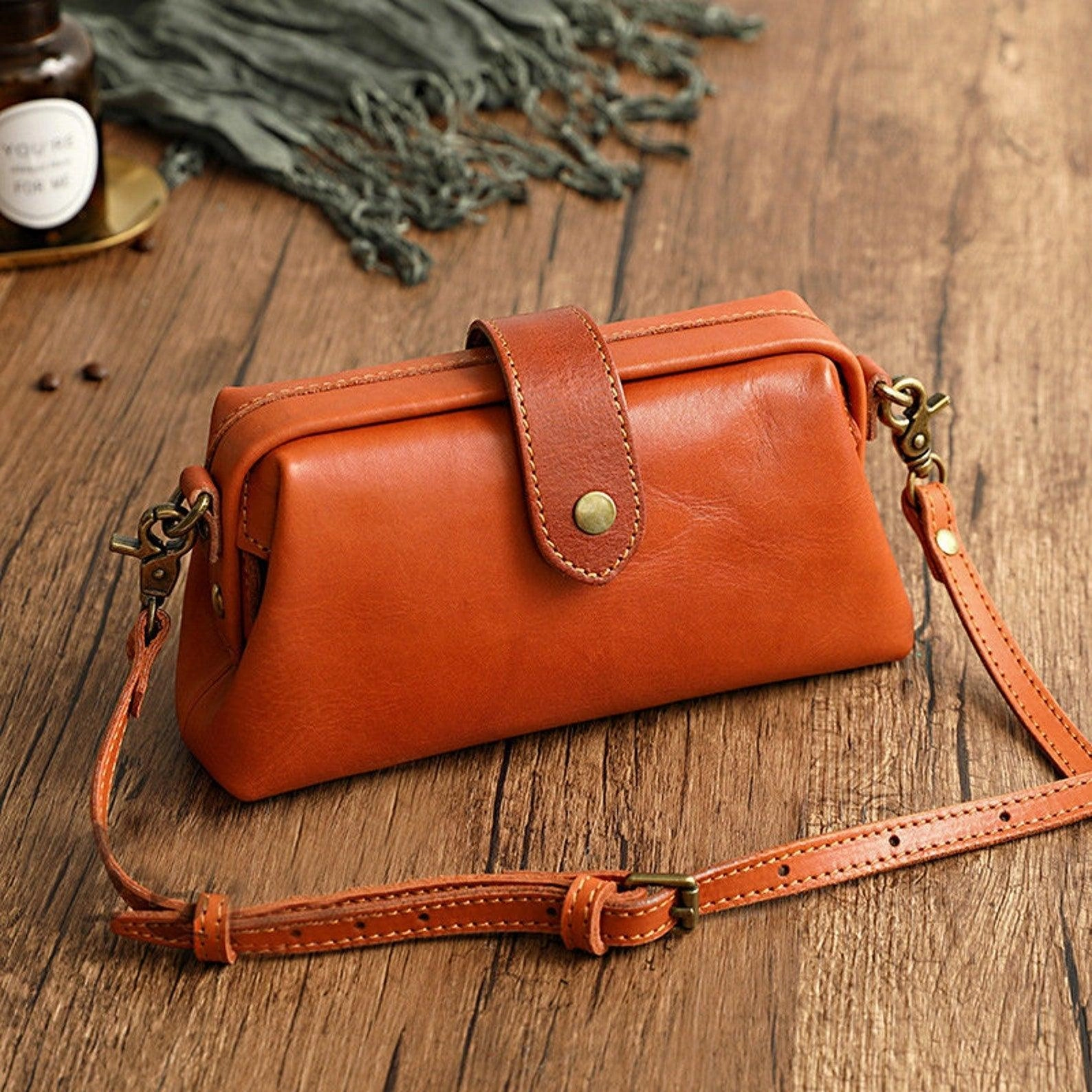 Urban Functionality Portable Utility NATURAL Italy Cowhide Leather Bag, Small Vintage Shoulder Bag, Camel Brown Handbag With Natural Leather, Handmade Doctor Bag, Leather Purse