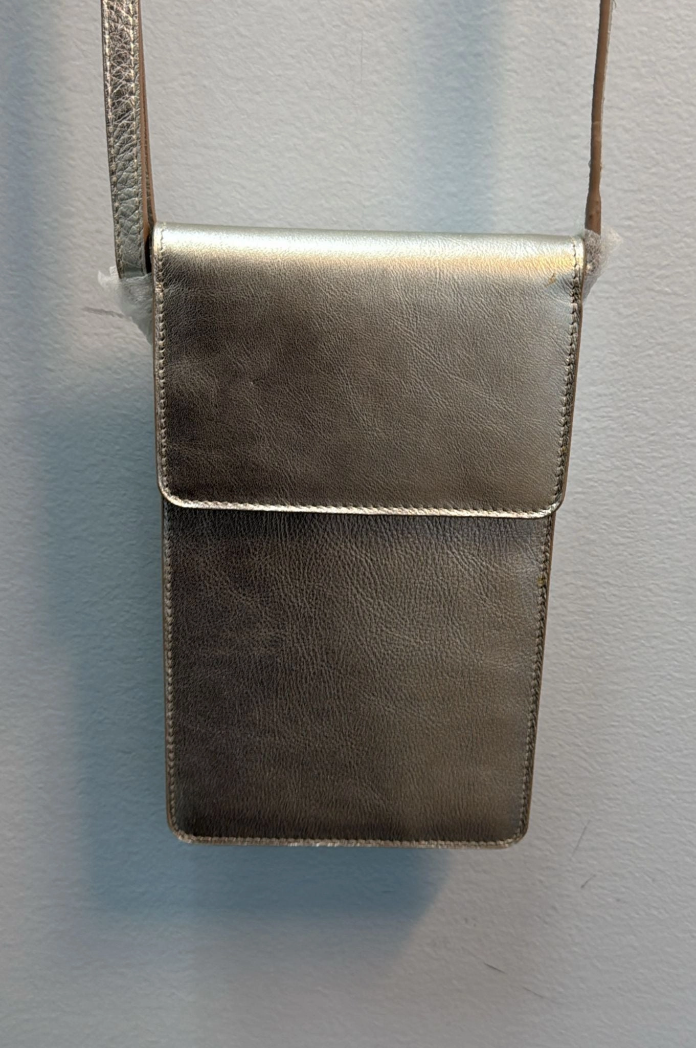 Comfort Grip Comfort functionality ILI New York Slim Phone Crossbody With Clear 6499