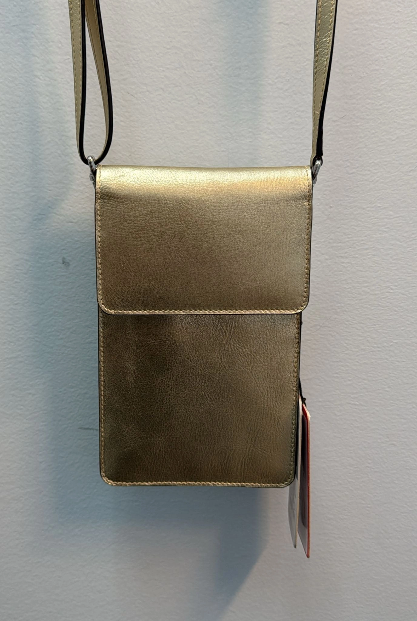 Stylish Companion ILI New York Slim Phone Crossbody With Clear 6499