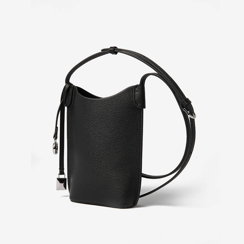 Compact Outfit Active Function Aziel | Leather Crossbody Bag ?C Minimalist Elegance & Everyday Versatility