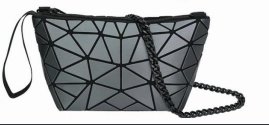 Minimal Choice Patrizia Luca Slanted Triangle Coin Purse Style 0H12R