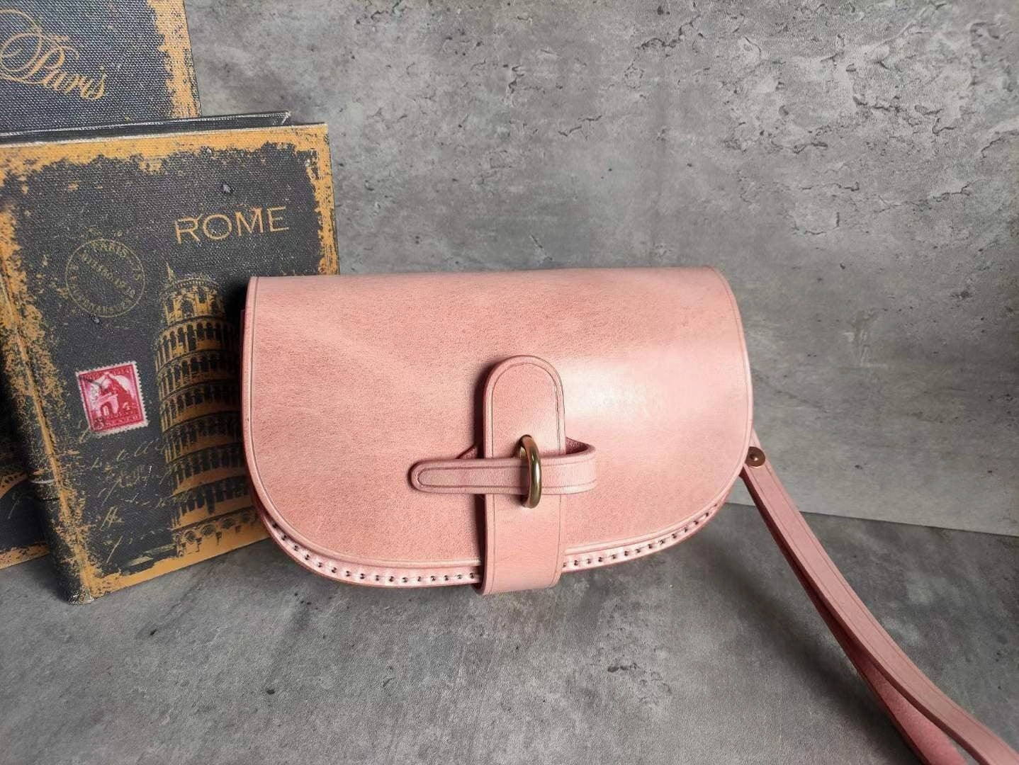 Urban Utility Daily Function Handcrafted Vintage Designer Saddle Bag, Italian Cowhide Leather Shoulder Bag, Women Crossbody Bag, Gift for Her, Black, Coffee, Pink