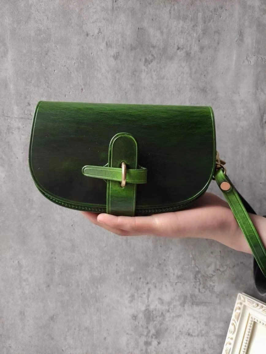 Minimalist Organizer Stylish Simplicity Handcrafted Vintage Designer Saddle Bag, Italian Cowhide Leather Shoulder Bag, Women Crossbody Bag, Gift for Her, Black, Coffee, Pink