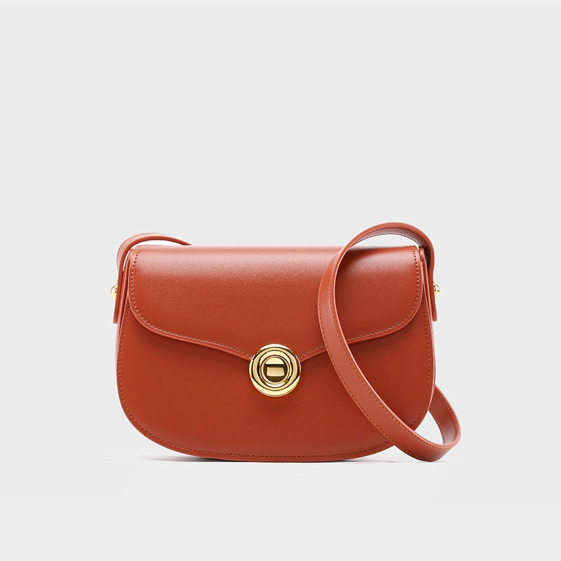 Versatile Design Victoria | Black Leather Saddle Bag ?C Classic & Chic