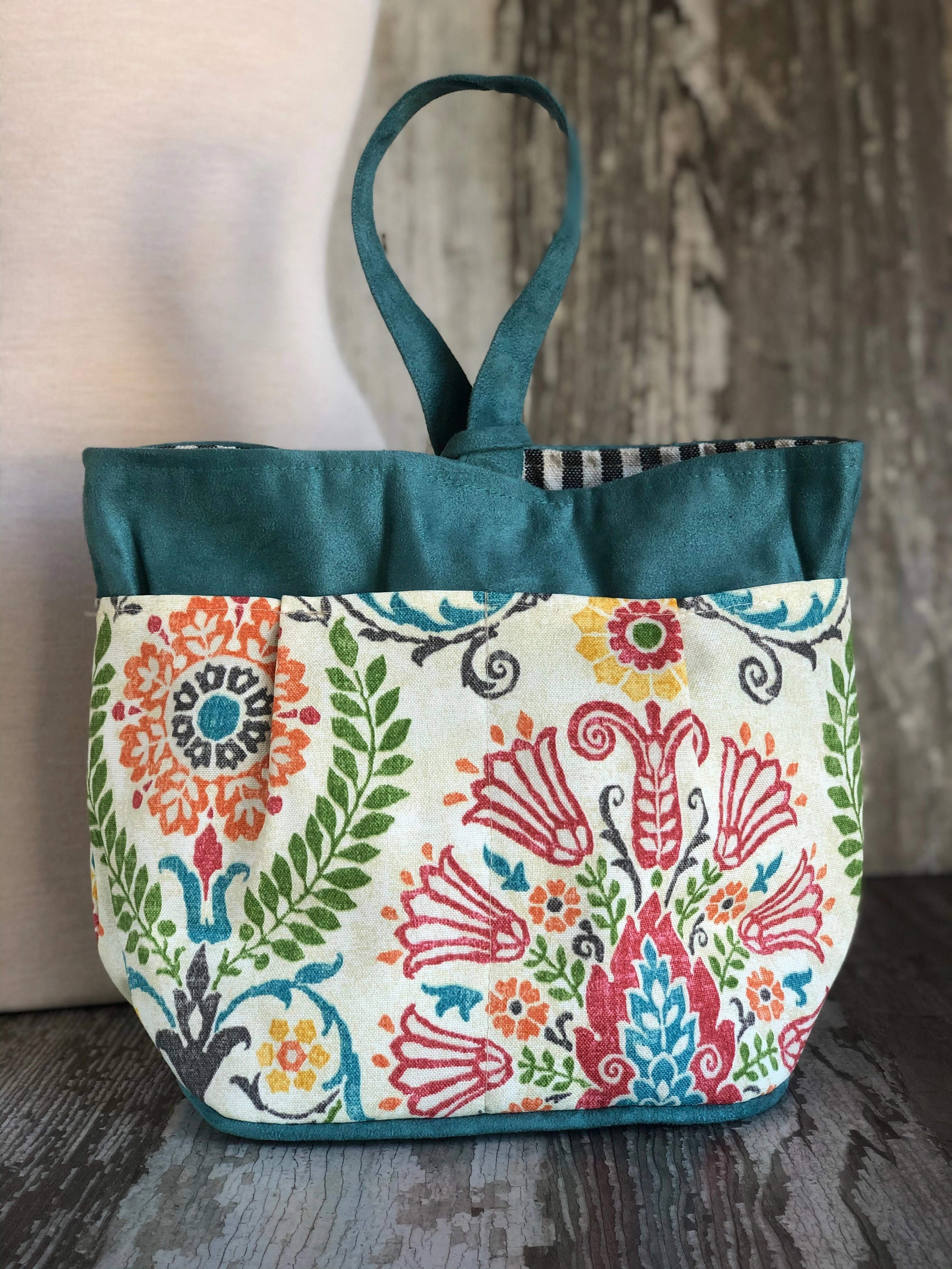 Rambla Tall Caddy Foldable feature