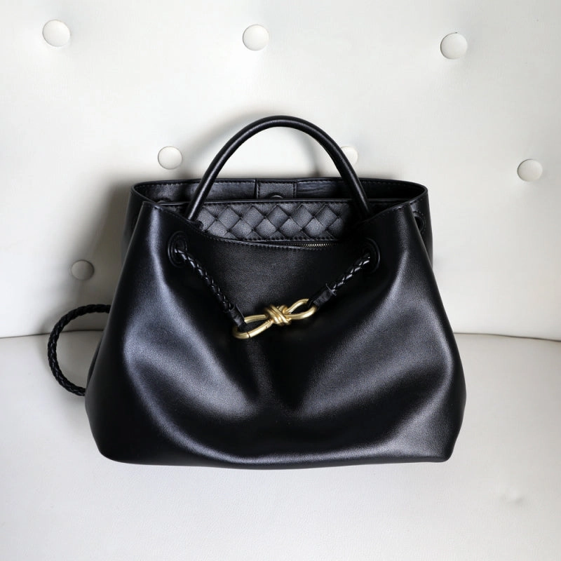 Outdoor Everyday Style Melisande | Elegant Brown Leather Drawstring Bag ?C Chic & Timeless Design