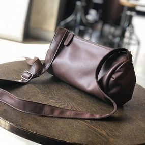Full Grain Leather Bag, Handcrafted Cowhide Cylinder Bag, Barrel bag, Round Leather Bag, Small Shoulder Bag, Soft Light Casual Bag, Gift Everyday Organizer Durable Design